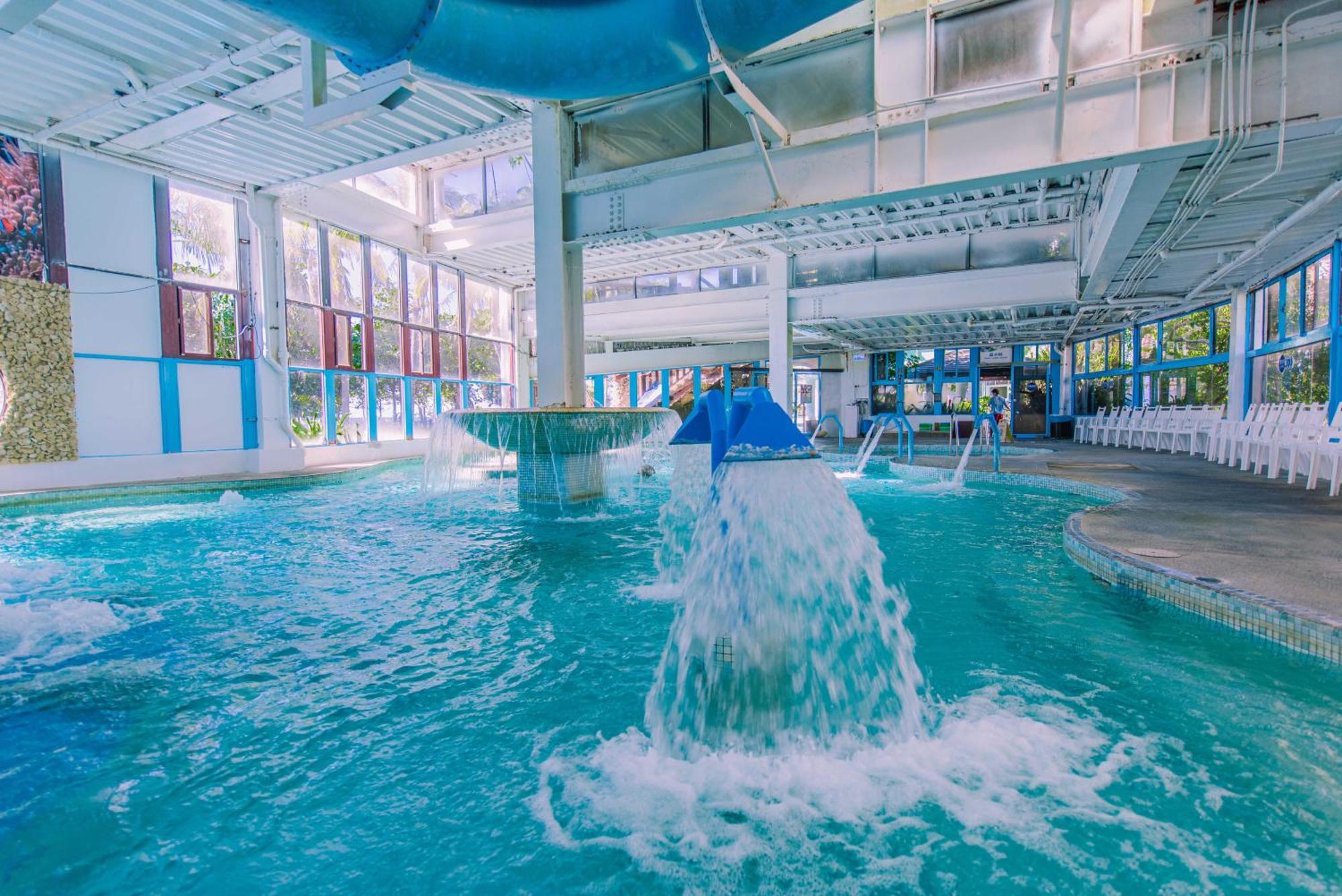 Yoho Beach Resort Kenting Heng-ch'un Exterior foto The indoor waterpark at the Atlantis Paradise Island resort